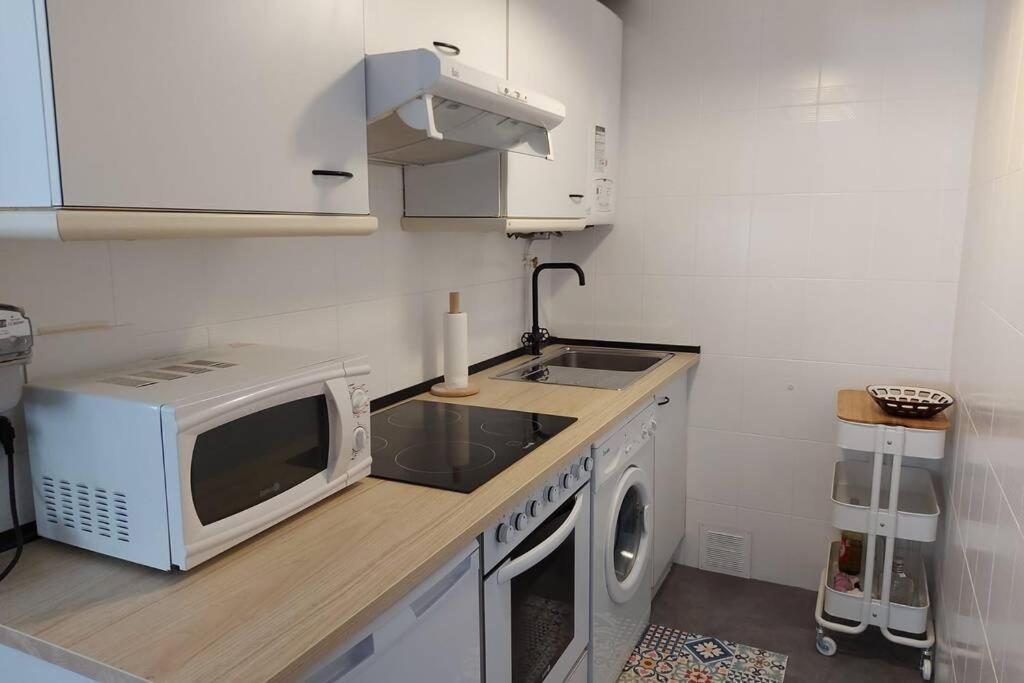 Casa Bihotz - Bonito Y Centrico Apartamento Con Garaje En Sallent Sallent de Gállego Екстериор снимка